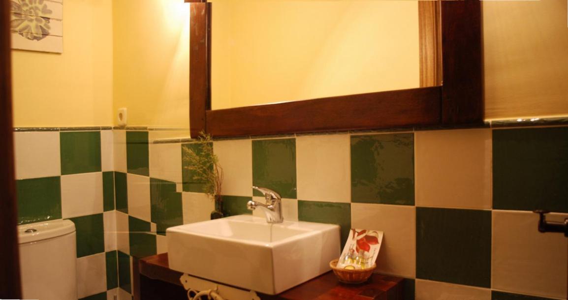 La Noguera De Socasa Villa Romancos Luaran gambar